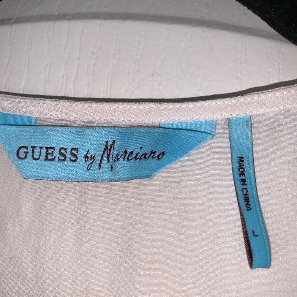 GUESS Marciano Silk Beaded Boho Tank White Multicolor Embellished Top L Festival - Picture 2 of 11